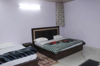 Shri Anand Hotel Berinag Shahgram with Parking included - 7