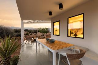 Nexus By The Cohost Company - Pioneertown - 7