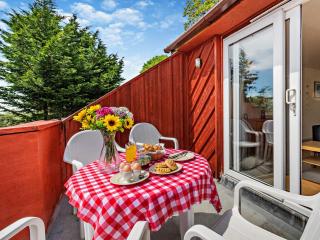 2 Bed in Amroth 94789 - Pembrokeshire - 9