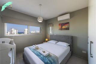Majestic Sunset Salt Lake Views 300m From Beach - Larnaca - 8