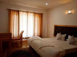 Suku Villa - 2