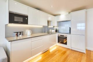 Host & Stay - Sandcastles Apartment - Whitby - 9