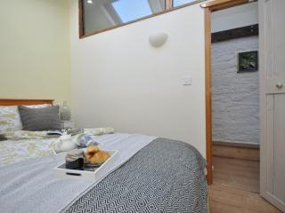 1 Bed in Cinderford 73633 - Longney - 1