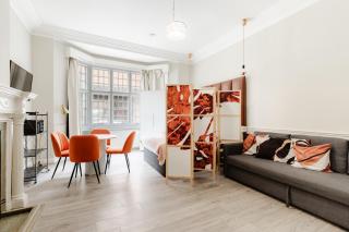 Apartments in the Heart of High Street Kensington - London - 9