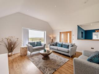 4 Bed in Westward Ho 94726 - Westward Ho - 0
