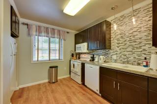 Walk to SFA Campus Pet-Friendly Nacogdoches Condo - Nacogdoches - 3