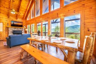 Misty Mountain Treehouse By Avada Properties - Sevierville - 2