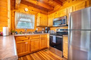 Misty Mountain Treehouse By Avada Properties - Sevierville - 1