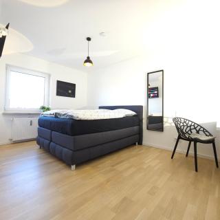 Tolle, geräumige Wohnung in ausgezeichneter Lage - Monaco di Baviera - 3