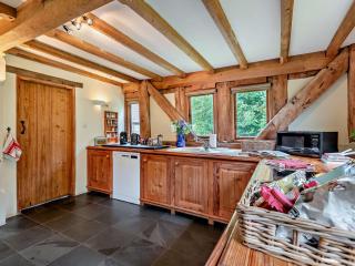 4 Bed in Abergavenny 53959 - Rowlstone - 3