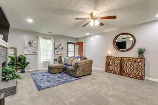 Ping-Pong and Pool Table Peaceful Stonecrest Escape - - 7