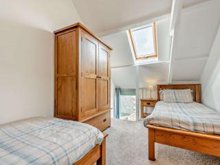 2 Bed in Narberth 72864 - Whitland - 3