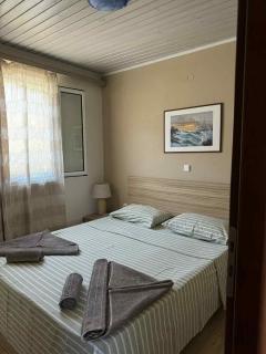 Christina Apartment - Ágios Konstantínos - 3