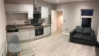 Central 1 bed stylish apartment - Barrow in Furness - 1