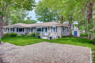 Walk to Goose Rocks Beach Quiet Townhome with Patio - Kennebunkport - 8