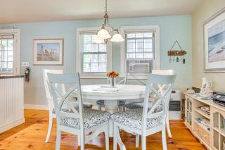 Walk to Goose Rocks Beach Quiet Townhome with Patio - Kennebunkport - 3