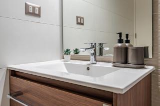 Quiet Apartment Near the Metro and Clinics - Santiago - 5