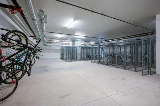 AQUA Corner Unit w Balcony and Amazing View #614 - Kelowna - 6