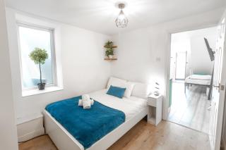 Cosy 1BR House, Hackney Wick Gem - 0