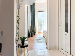 Golden Nest - M&N Condos - 1