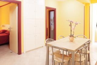 Stanza per 4 ospiti nel centro, a due passi dal mare - Il Mozzo! - 5