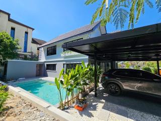 2 Bedroom Pool Villa in Kamala - Kamala Beach - 0