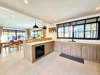 2 Bedroom Pool Villa in Kamala - Kamala Beach - 2