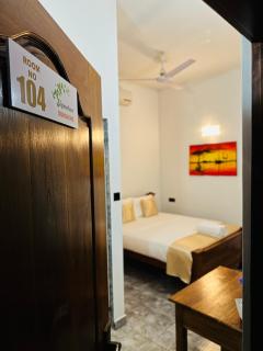 Negombo Signature Villa - 1