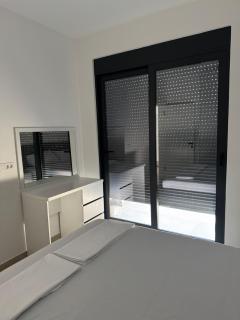 First Class Apartments - Dobra Voda - 6