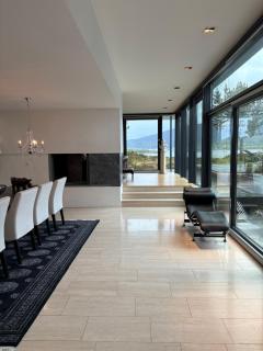 Exclusive seafront villa - 4