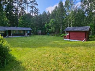 Cottage nearby the lake - Kolmården - 0