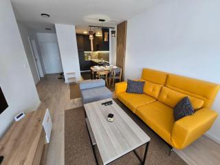 Jetsetters Corner Near Airport - Sarajevo - 2
