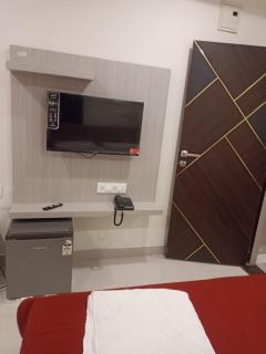 Sahasra Sree Suites Inn - Hyderabad - 8
