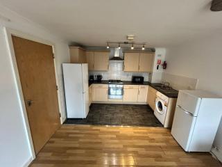Tranquil 2BR in Croydon Thornton - 4