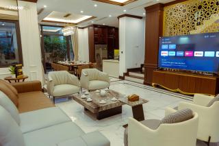 Super Villa Vinhome Bason - City Center - Ho Chi Minh - 8
