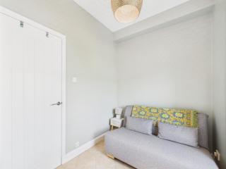 Duke Street Suite - 5