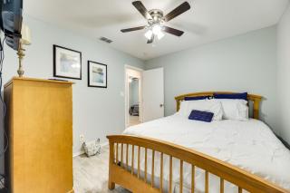 Fenced Yard and Grill - San Juan Vacation Rental - San Juan - 2