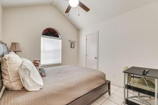 Pet-Friendly San Juan Home with Private Yard and Grill - San Juan - 3