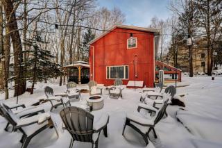 Cozy mountain house with beach access and firepit - Lake Harmony - 1