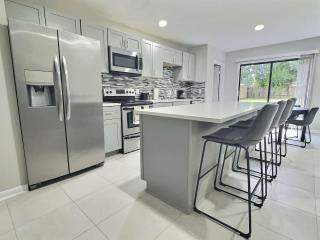 Conant Gray - 5