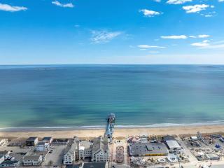 Walk to Beach Pier 1BR Suite with Pool Kitchenette Sunset Suites 10 - 8