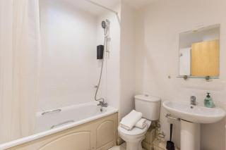 Spacious Two Bedroom Apartment - Dublin - 1