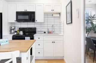 Modern Guest Studio in Portlands Vibrant Boise District - 4