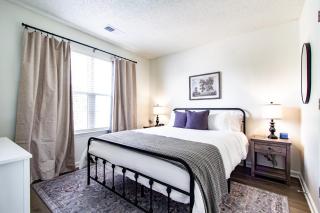 Family and Pet Friendly Hideaway - 8