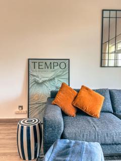 Spacious, Sleek, Luxury Living - 1