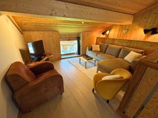 Charmante maison de village rénovée 4 pièces, 3 niveaux, 80m², 6 pers, à St Marcel, proche pistes ski. - FR-1-452-381 - Saint-Marcel - 0
