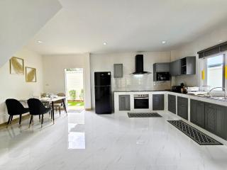 2 Bedroom Pool Villa Green View - Kamala Beach - 2