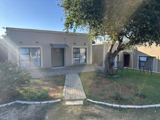 Nkandla Yethu Guest House - Mbombela - 9