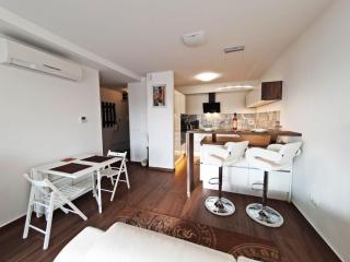 Blue Azur Apartman - Siófok - 6