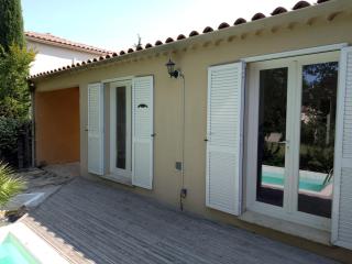 Villa avec petite piscine dans cadre verdoyant - Bollène - 3